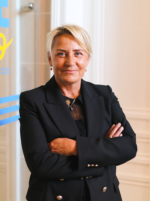 Estelle DENIS